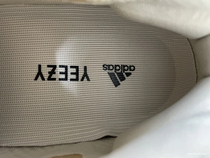 Yeezy 380 Boost GY2649 Adidas Yecoraite Reflective 0812